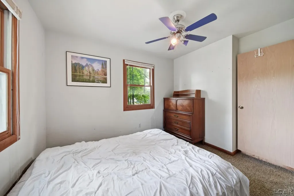 295 Ridgeway Drive Cambridge Township MI 49230