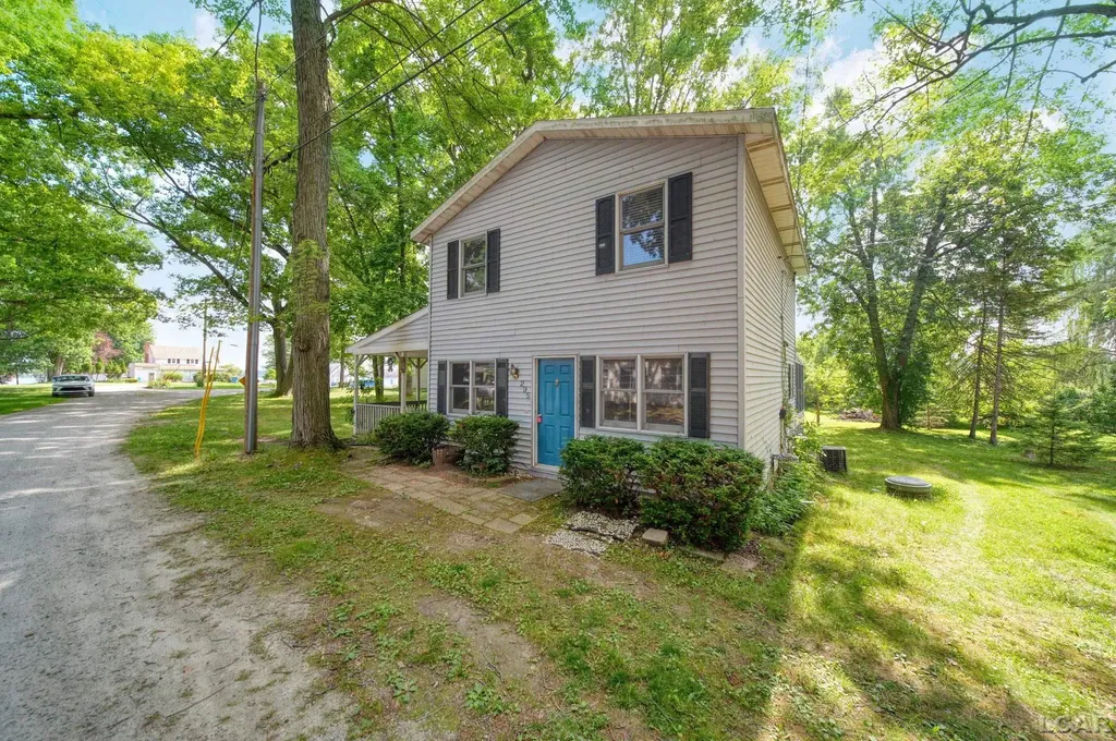 295 Ridgeway Drive Cambridge Township MI 49230