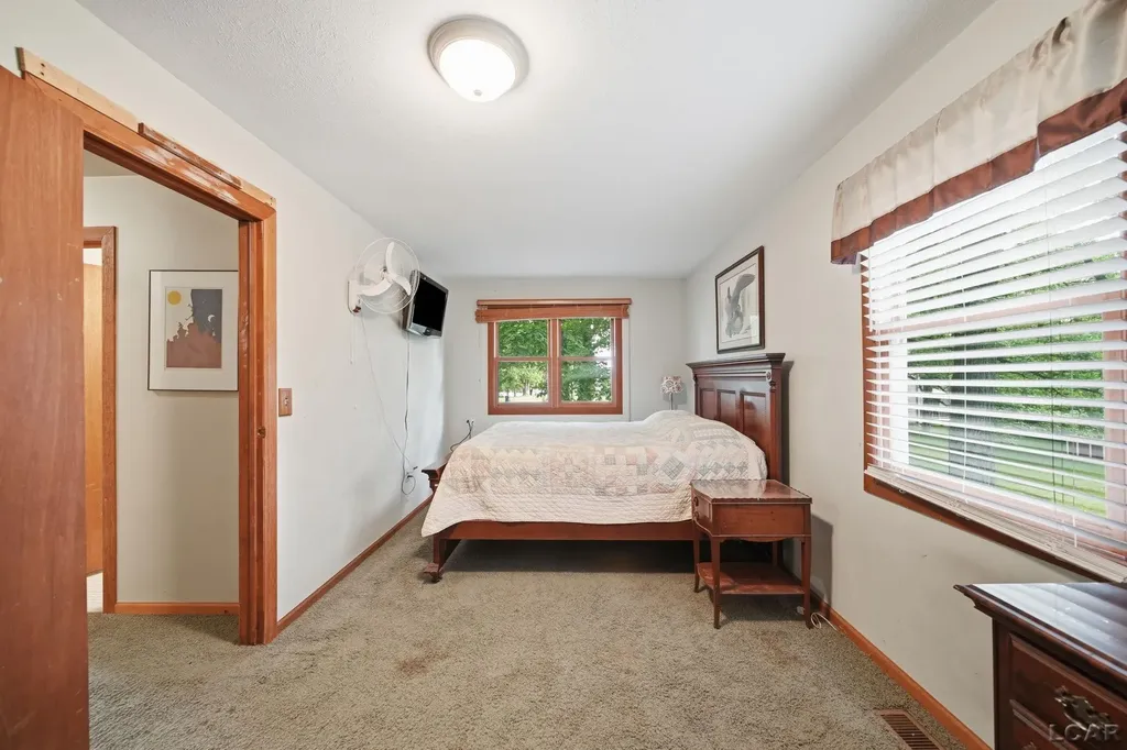 295 Ridgeway Drive Cambridge Township MI 49230