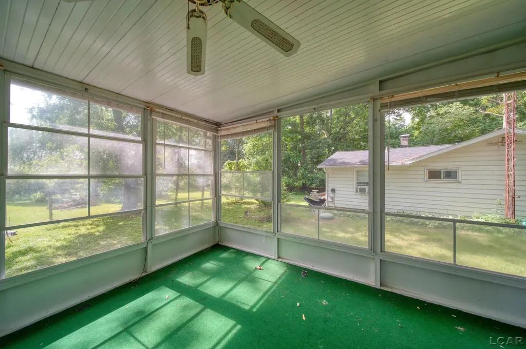 295 Ridgeway Drive Cambridge Township MI 49230