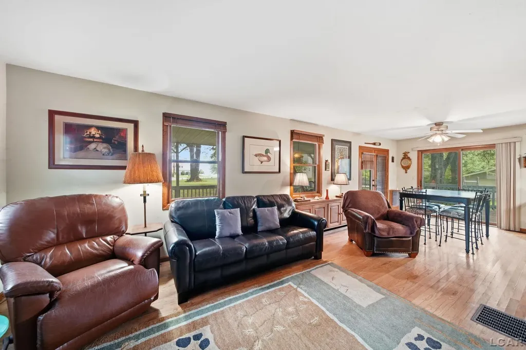 295 Ridgeway Drive Cambridge Township MI 49230