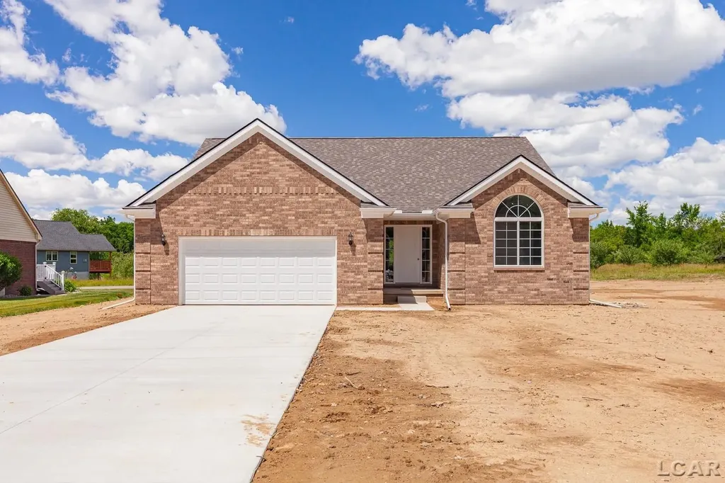2220 Congressional Lane Grass Lake Charter Township MI 49240
