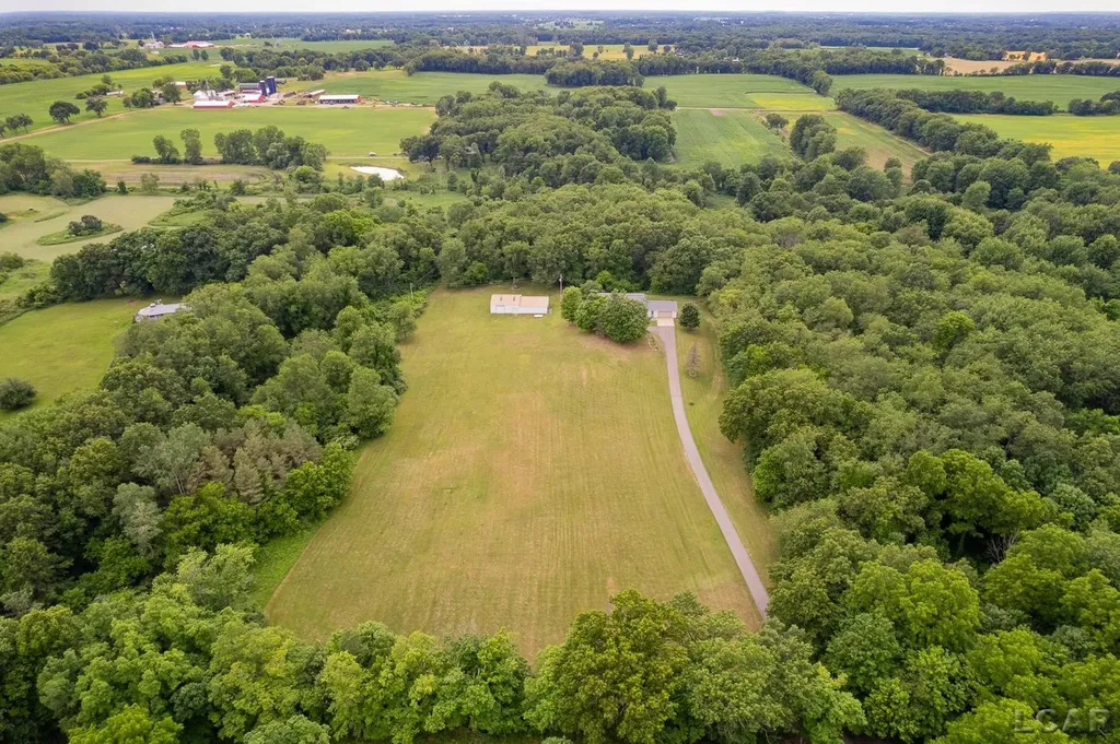 2010 S Kane Road White Oak Township MI 49285