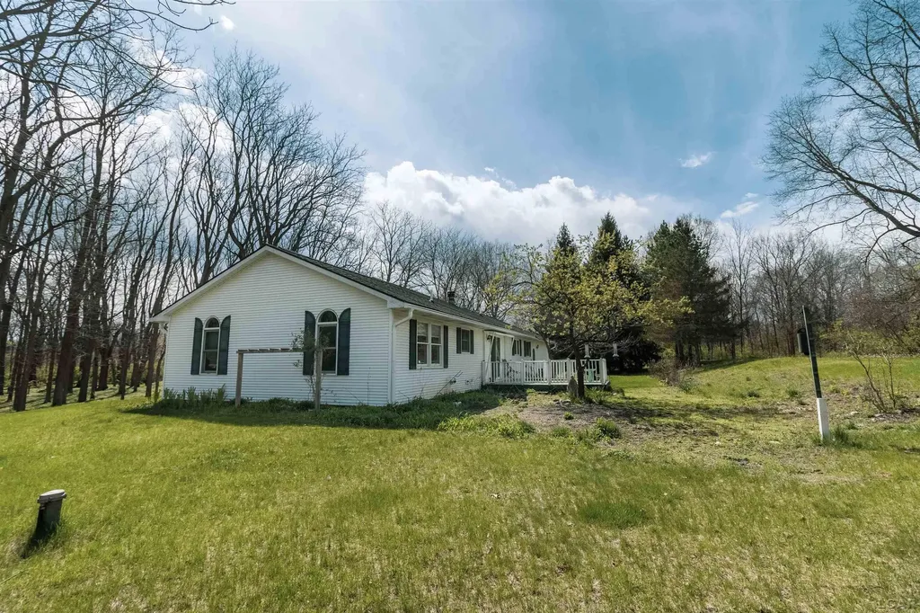 4272 Dillingham Drive Tecumseh Township MI 49286