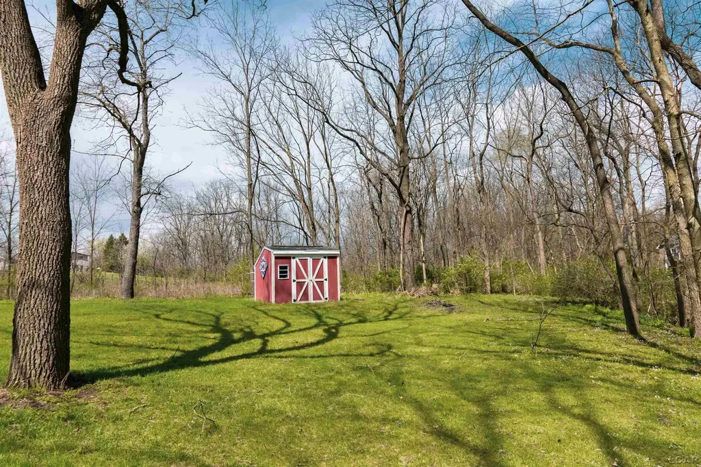 4272 Dillingham Drive Tecumseh Township MI 49286