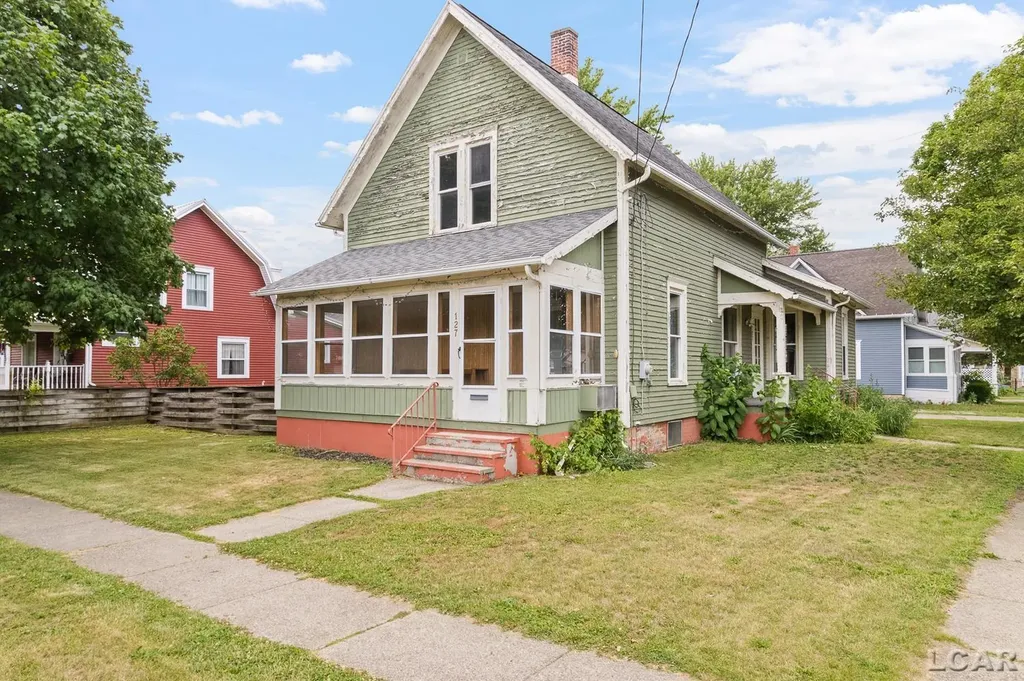 127 N East Street Morenci City MI 49256