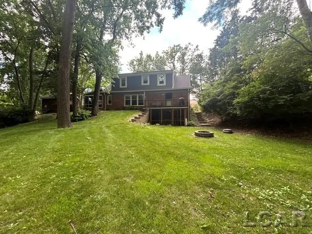 32080 W 9-mile Road Farmington Hills City MI 48336