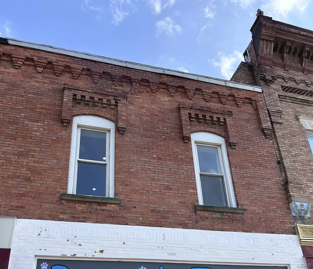 137 1/2 W Main Street Morenci City MI 49256