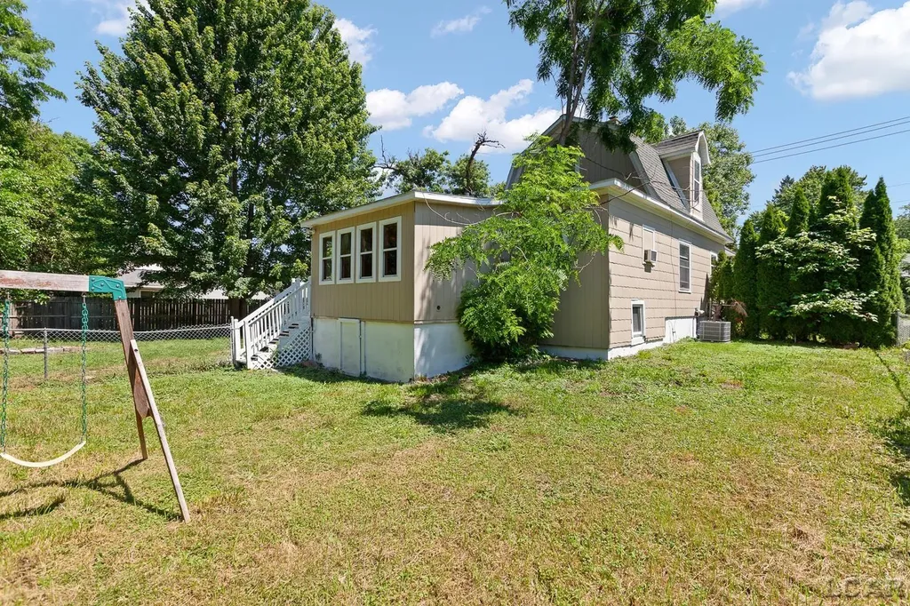 120 Sherman Street Brooklyn Village MI 49286