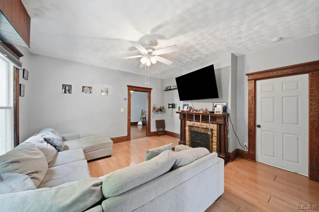225 Seeley Street Adrian City MI 49221