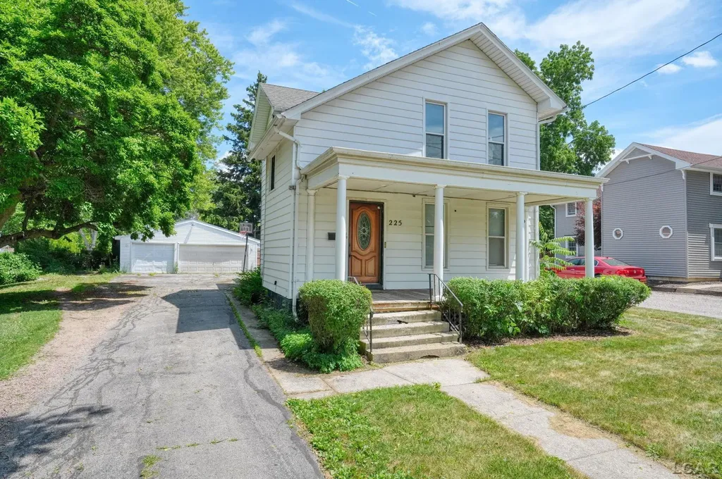 225 Seeley Street Adrian City MI 49221