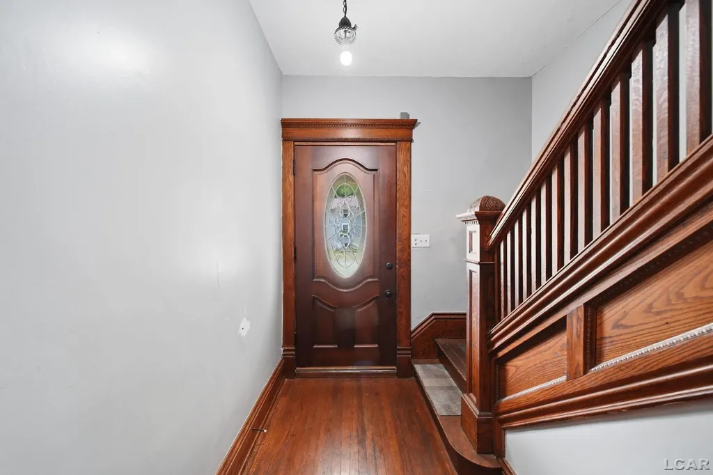 225 Seeley Street Adrian City MI 49221