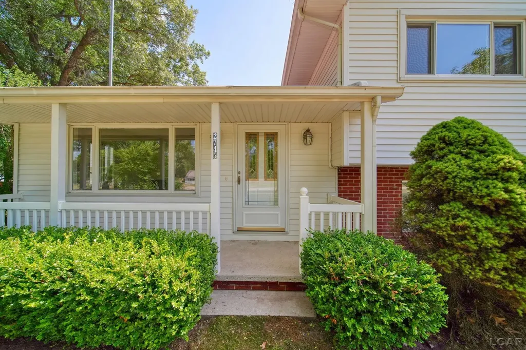 2745 E Carleton Road Madison Charter Township MI 49221