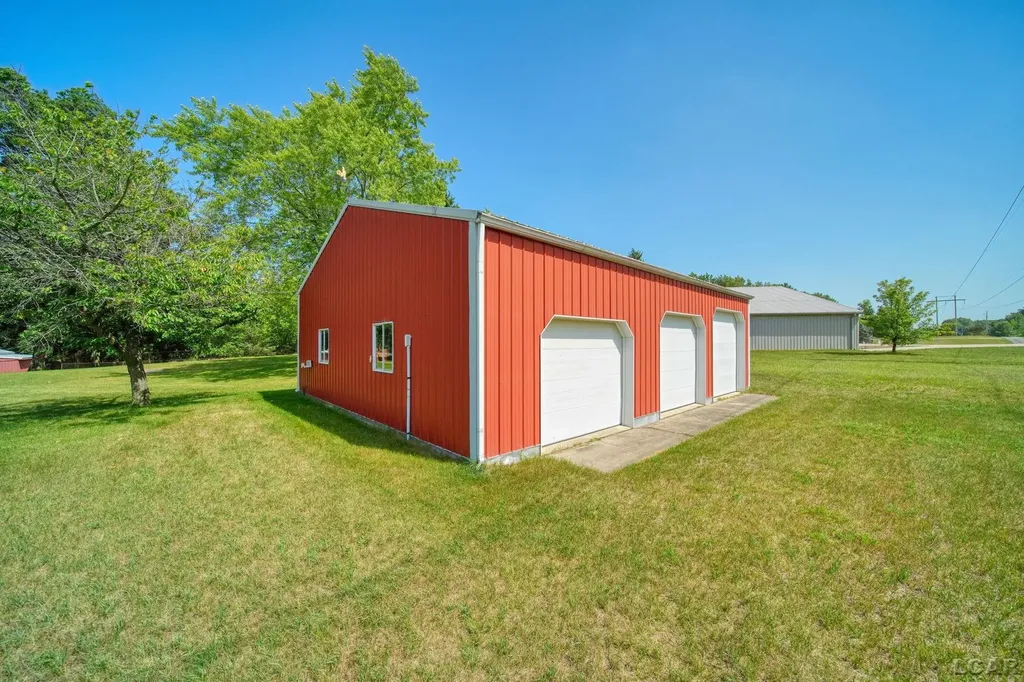2745 E Carleton Road Madison Charter Township MI 49221