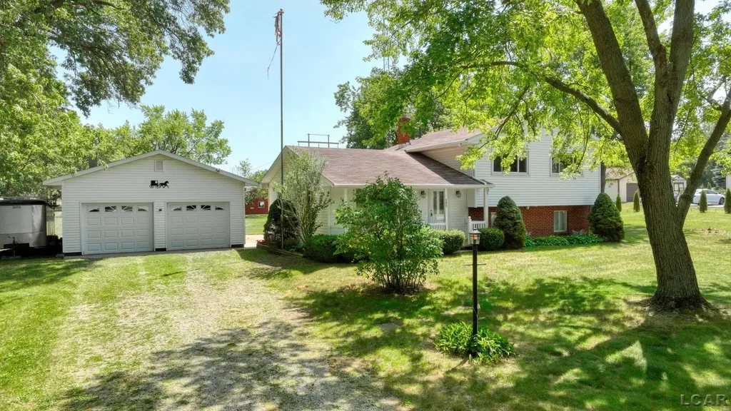 2745 E Carleton Road Madison Charter Township MI 49221