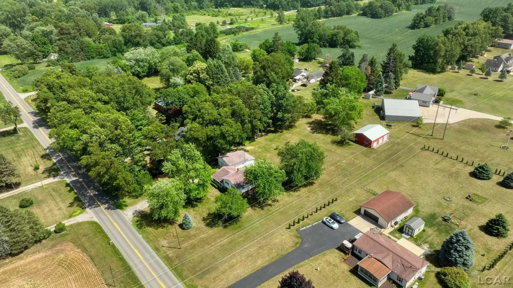 2745 E Carleton Road Madison Charter Township MI 49221