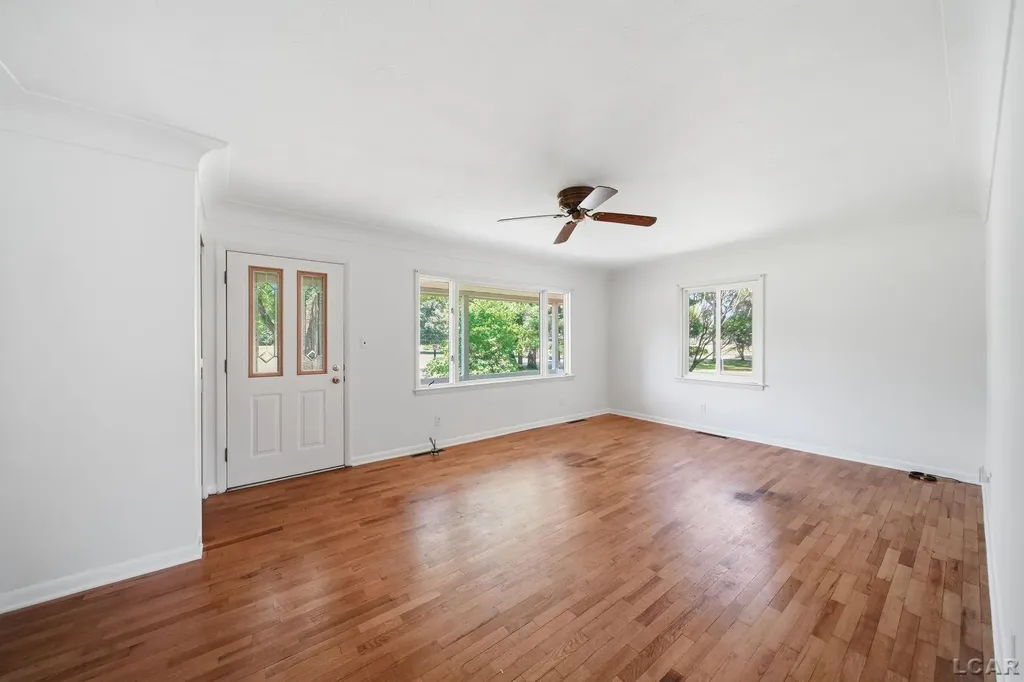 2745 E Carleton Road Madison Charter Township MI 49221