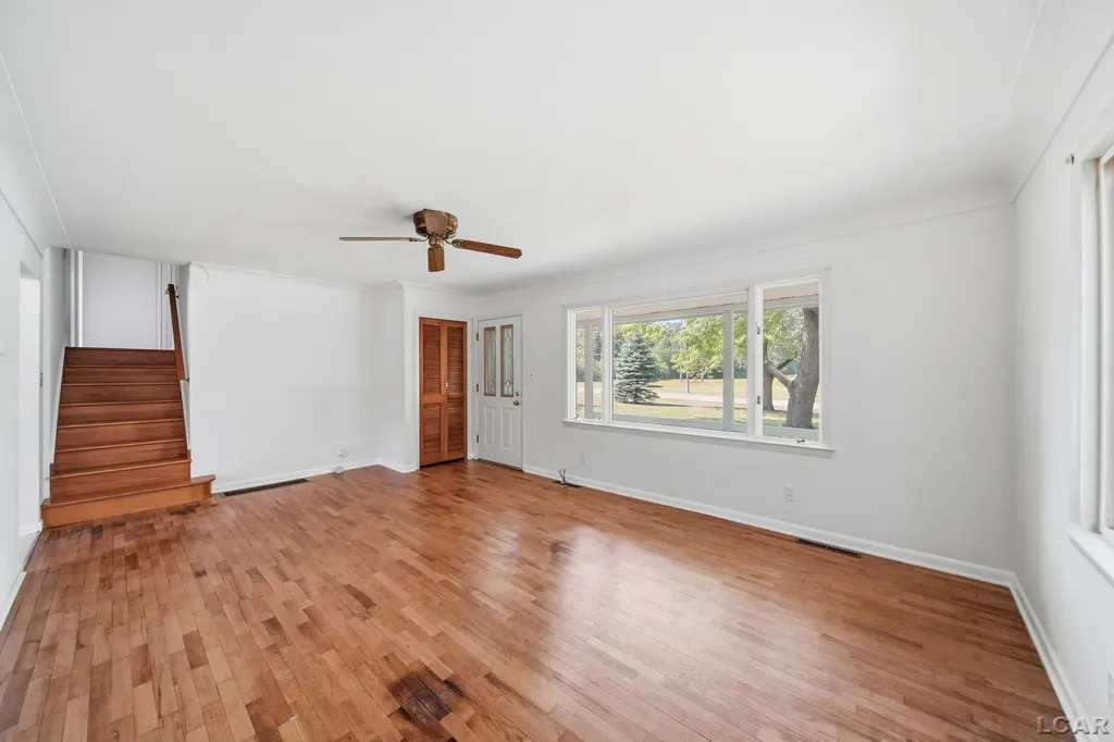2745 E Carleton Road Madison Charter Township MI 49221