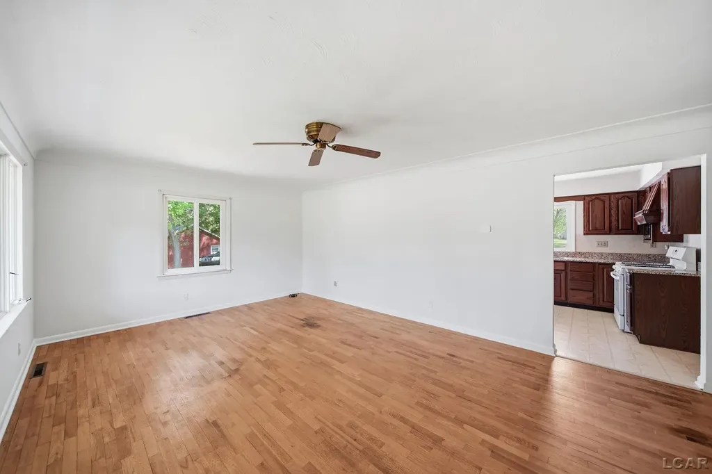 2745 E Carleton Road Madison Charter Township MI 49221