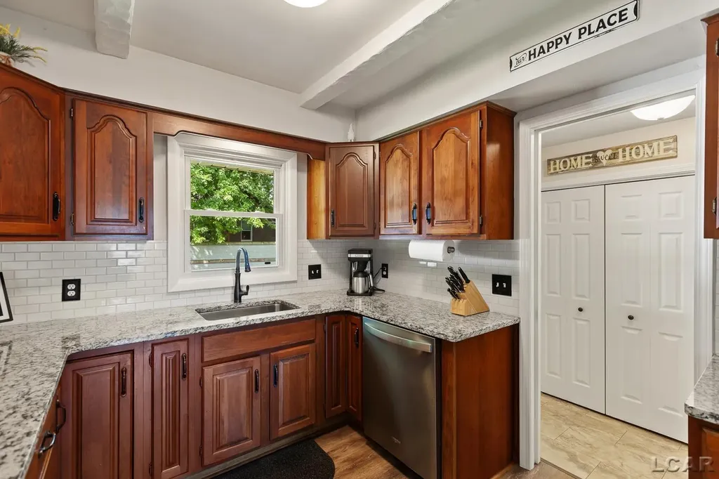 9432 Tonneberger Drive Tecumseh Township MI 49286