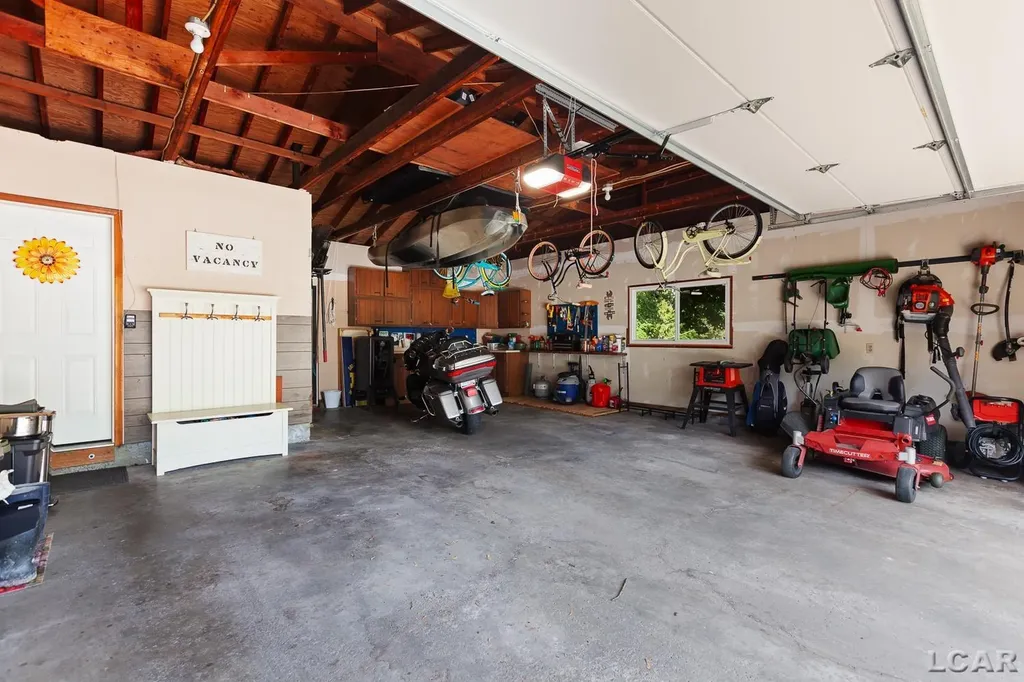 9432 Tonneberger Drive Tecumseh Township MI 49286
