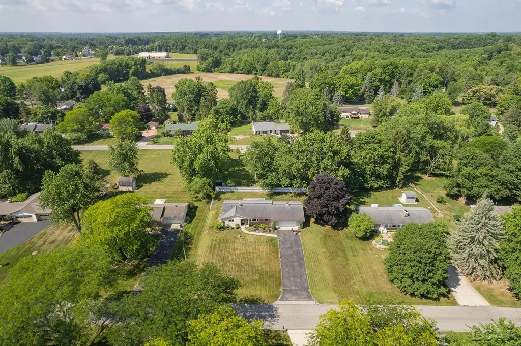 9432 Tonneberger Drive Tecumseh Township MI 49286