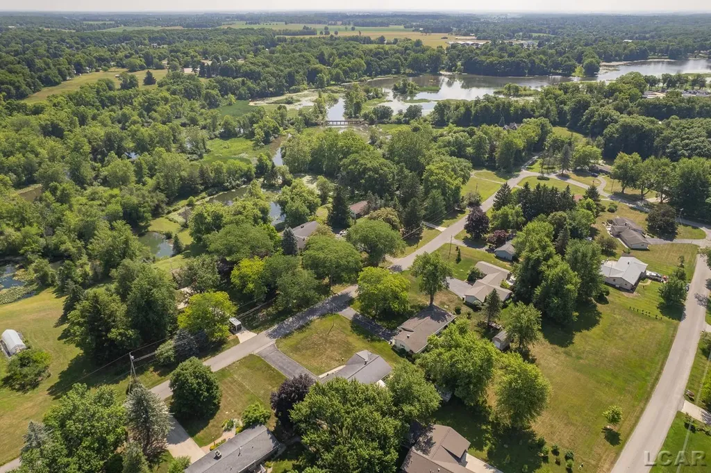 9432 Tonneberger Drive Tecumseh Township MI 49286