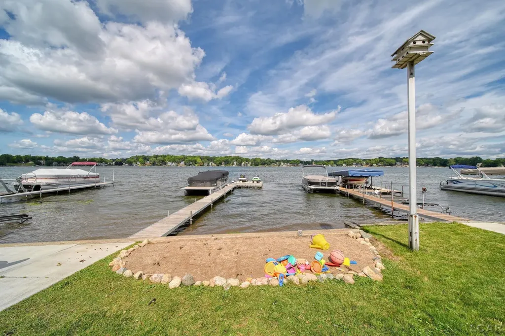 7296 Walnut Hill Road Woodstock Township MI 49253