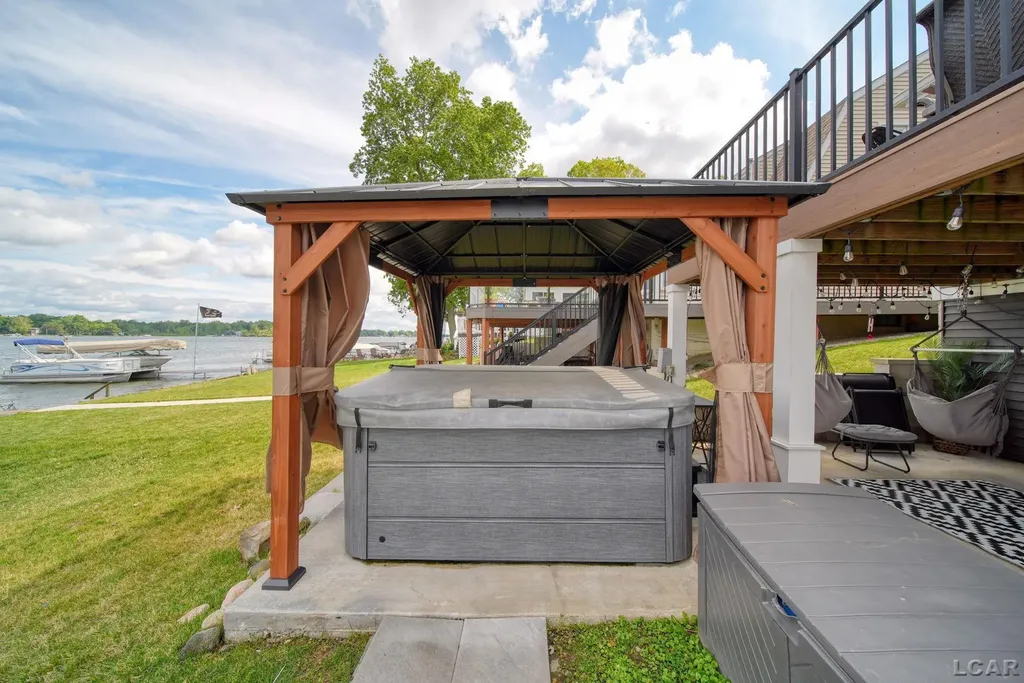 7296 Walnut Hill Road Woodstock Township MI 49253