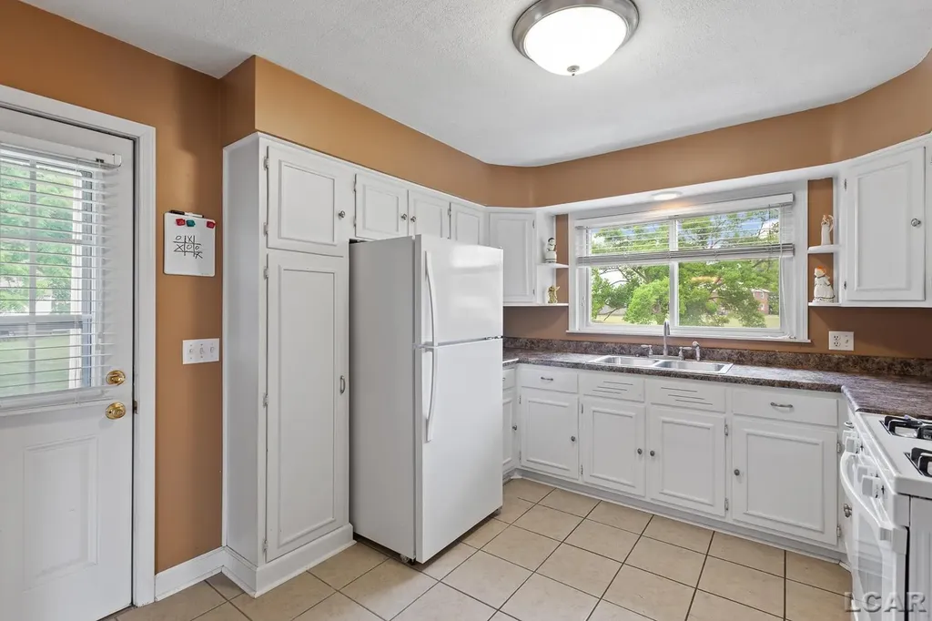 4281 Sycamore Street Palmyra Township MI 49268