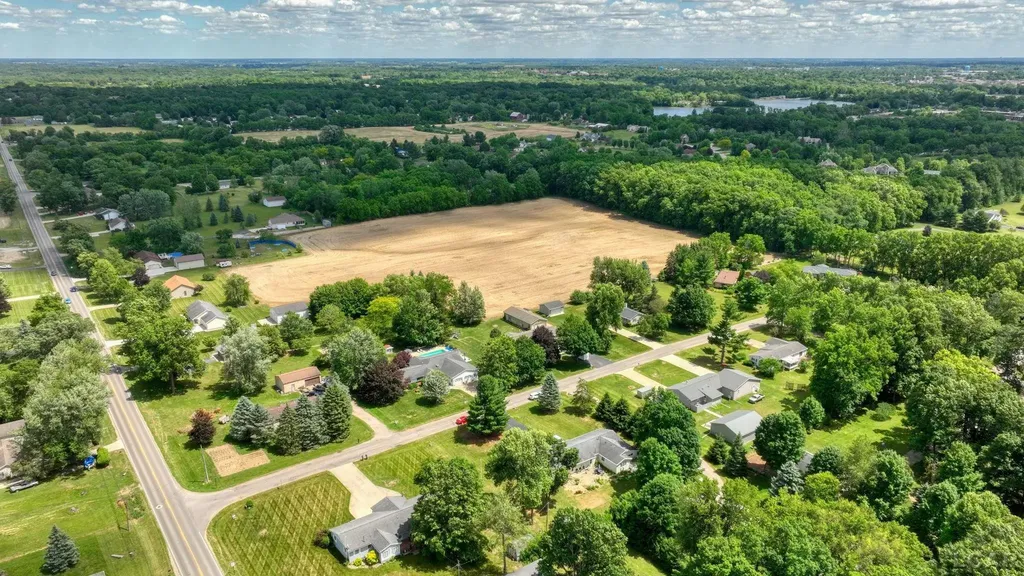 2943 Lee Marie Drive Adrian Township MI 49221