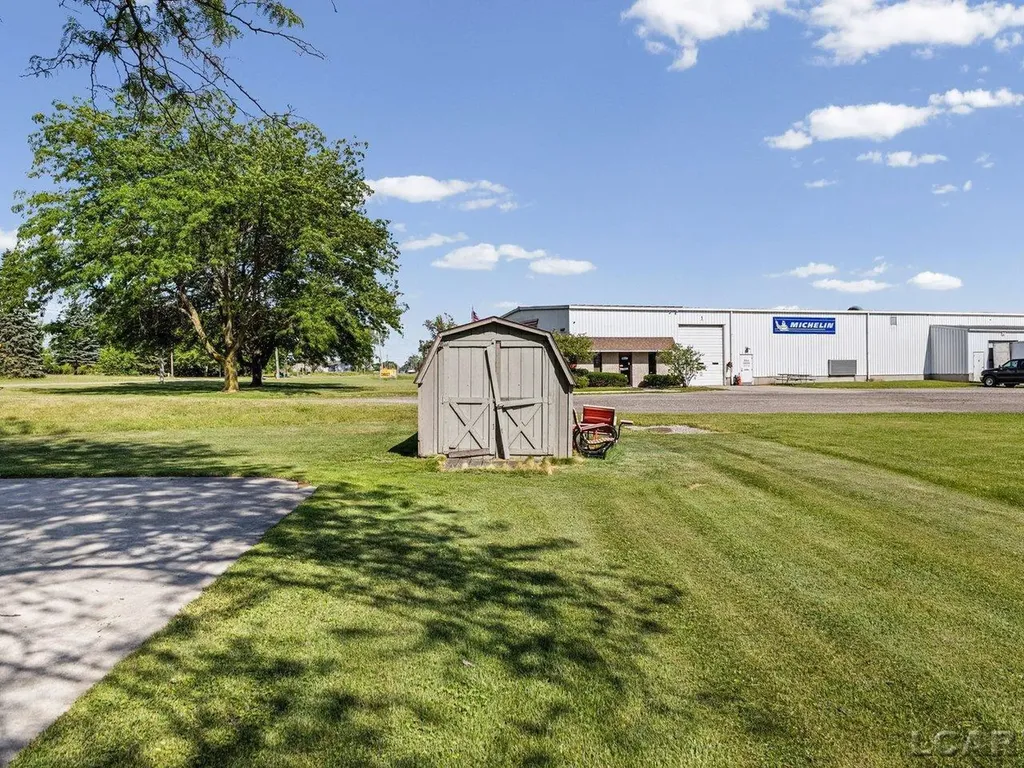 8651 E U.s. 223 Highway Palmyra Township MI 49228