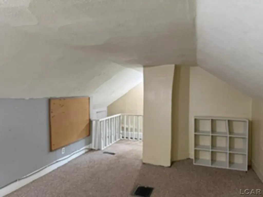 907 Bristol Street Adrian City MI 49221
