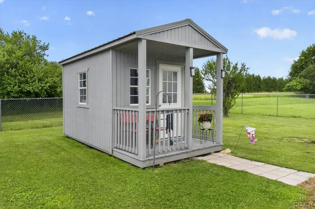 99 Trevor Trail Onsted Village MI 49265