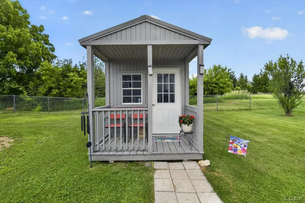 99 Trevor Trail Onsted Village MI 49265