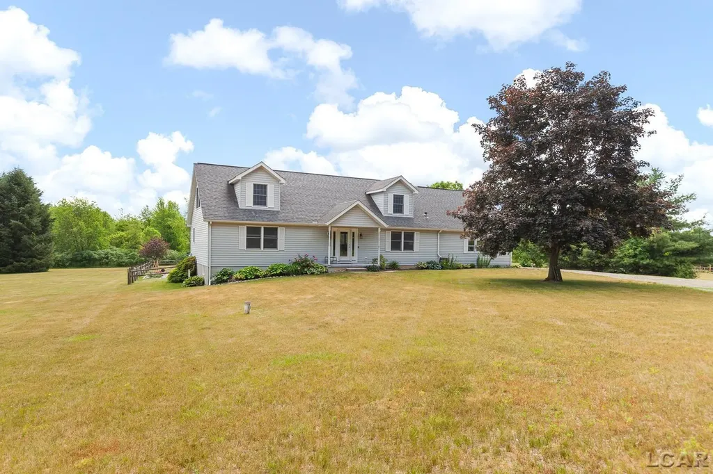 5340 Sutton Road Britton Village MI 49229