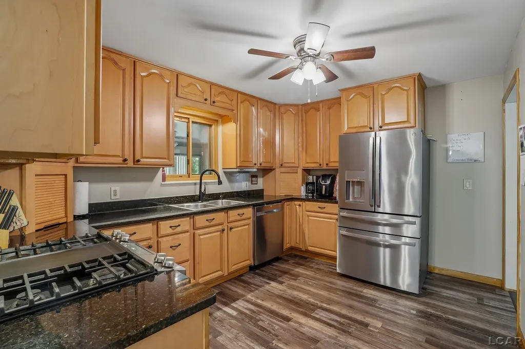 1476 W Sterns Road Bedford Township MI 48182