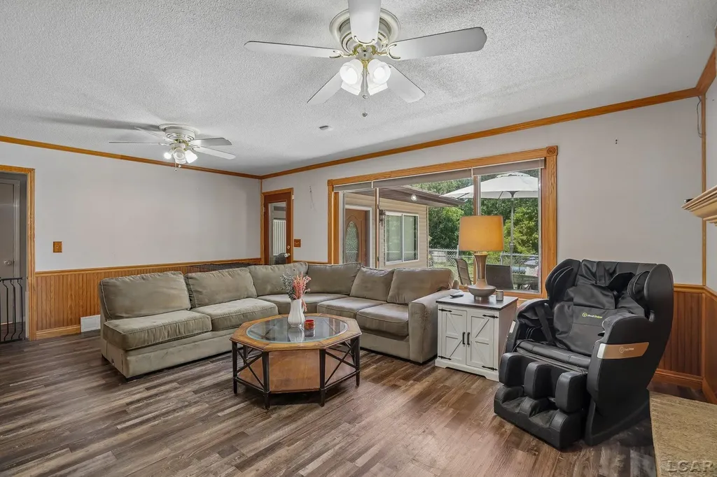 1476 W Sterns Road Bedford Township MI 48182