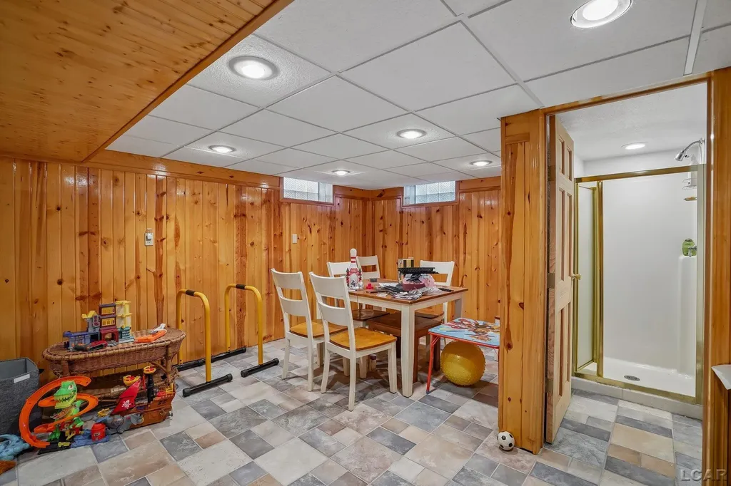 1476 W Sterns Road Bedford Township MI 48182