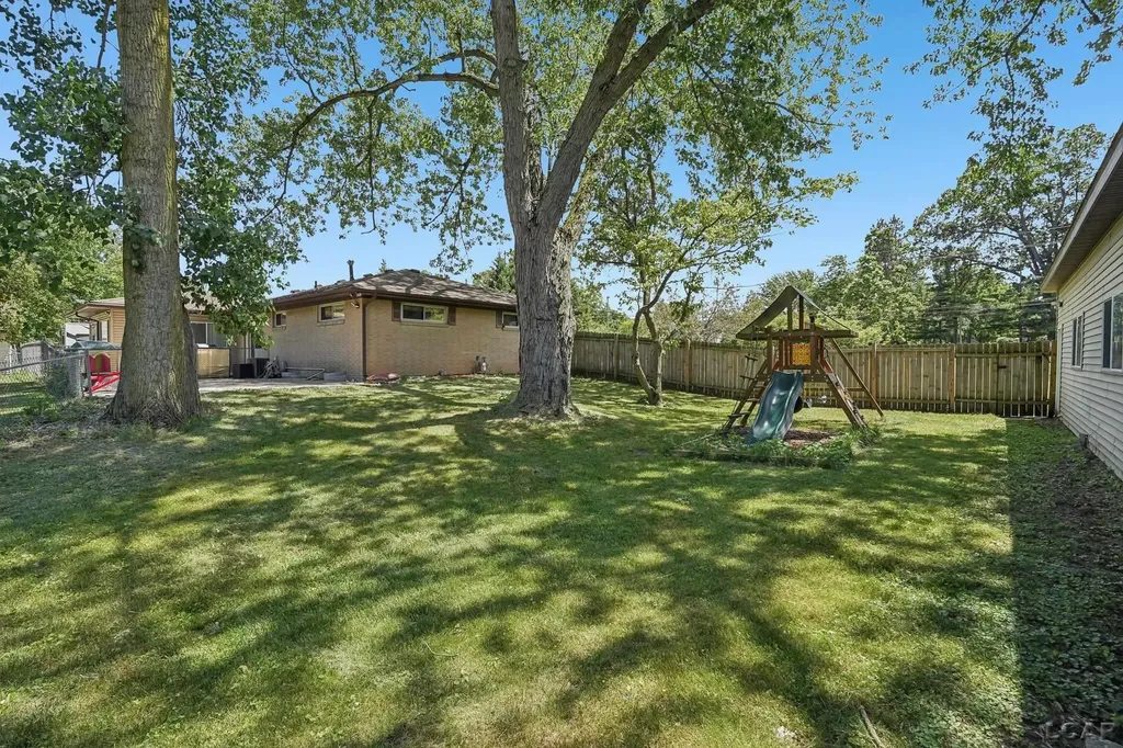 1476 W Sterns Road Bedford Township MI 48182