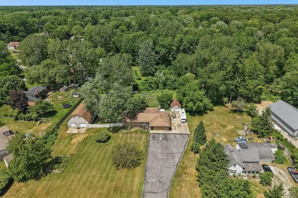 1476 W Sterns Road Bedford Township MI 48182