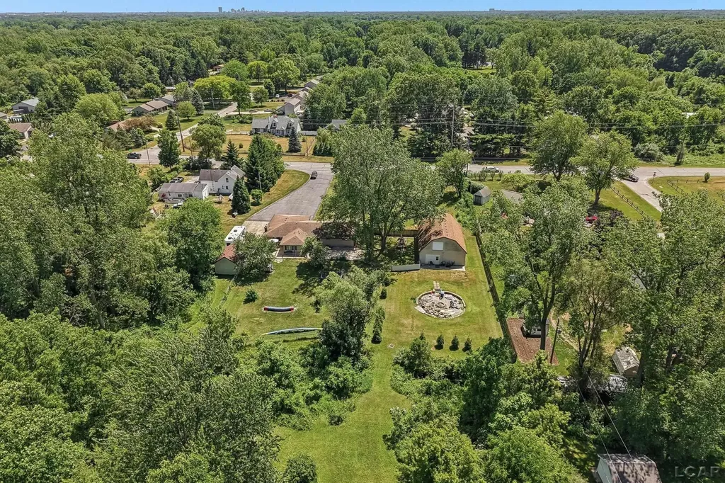 1476 W Sterns Road Bedford Township MI 48182