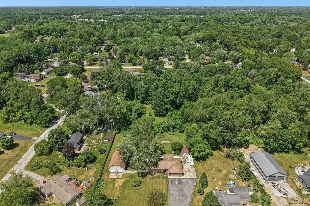 1476 W Sterns Road Bedford Township MI 48182