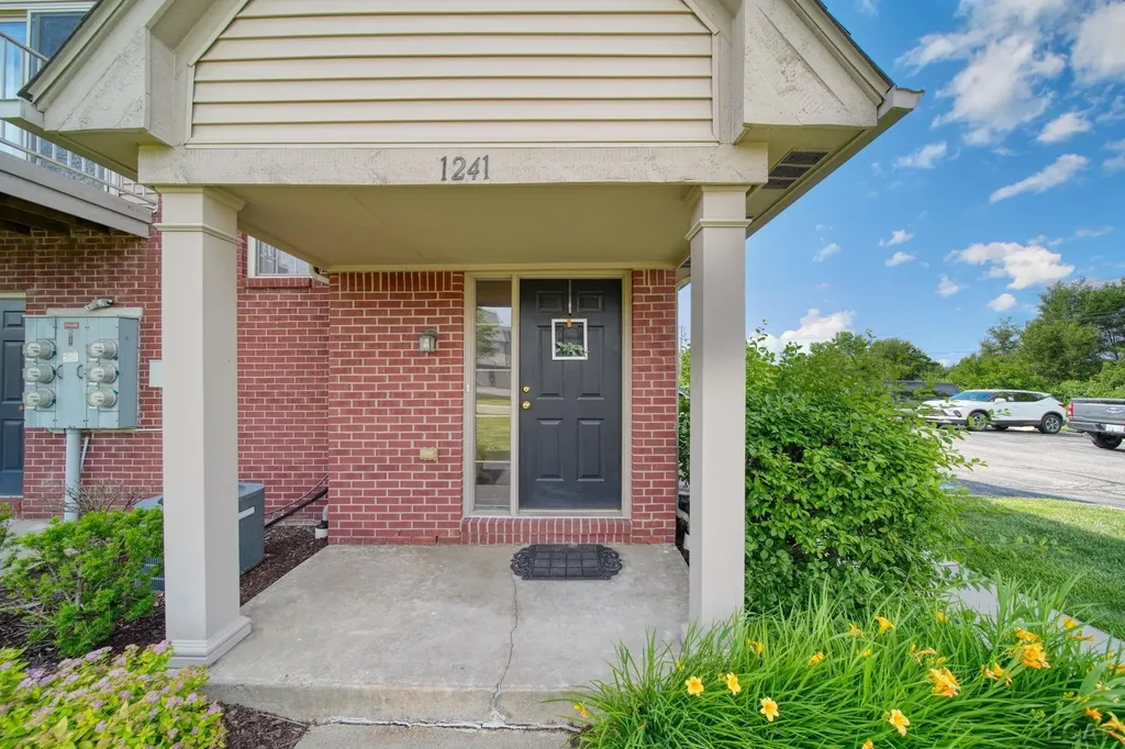 1241 Addington Lane Pittsfield Charter Township MI 48108