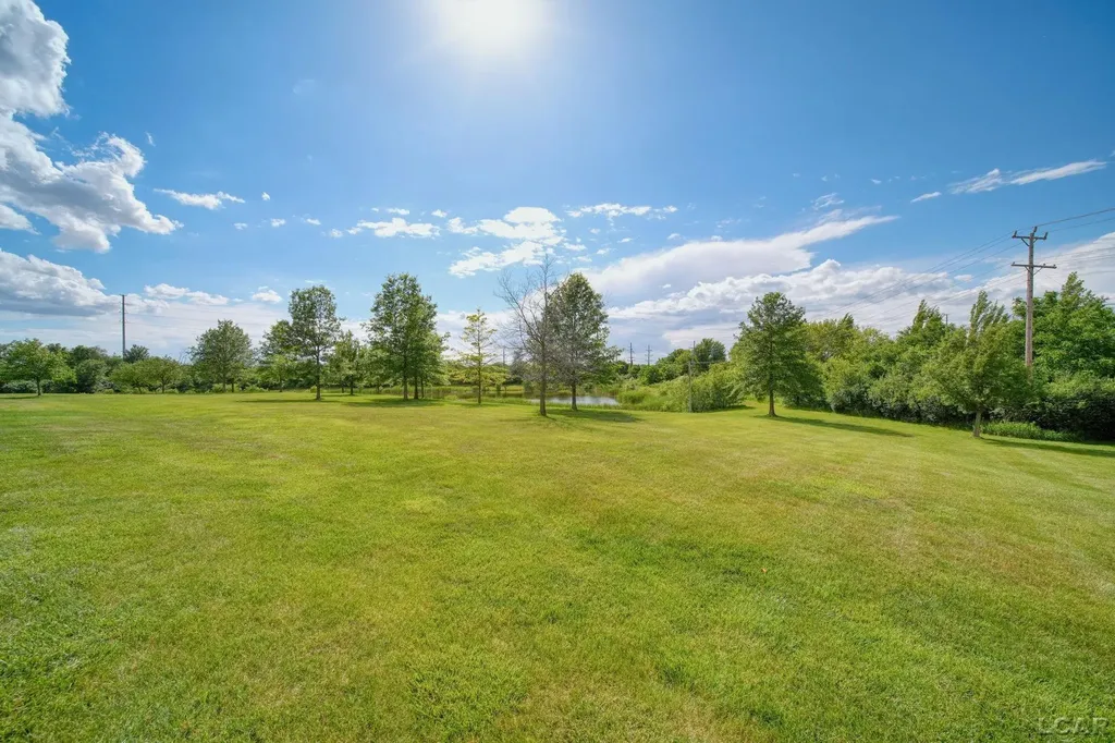 1241 Addington Lane Pittsfield Charter Township MI 48108