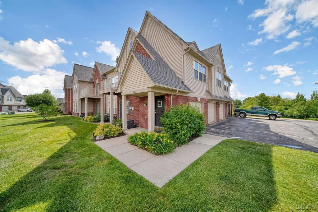 1241 Addington Lane Pittsfield Charter Township MI 48108