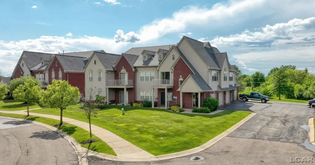 1241 Addington Lane Pittsfield Charter Township MI 48108