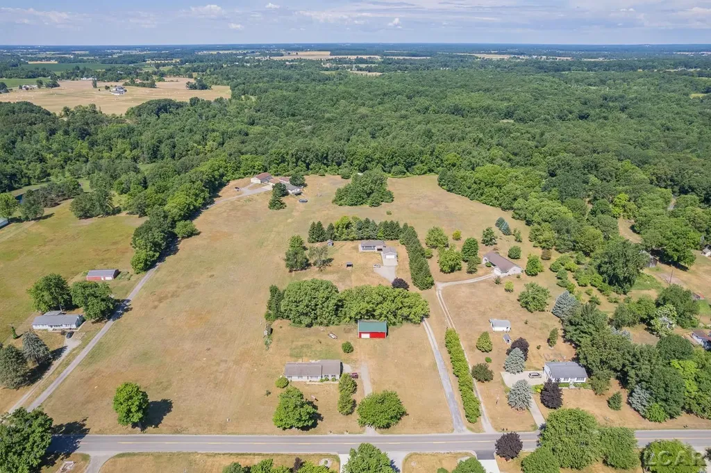 5888 Treat Highway Madison Charter Township MI 49221