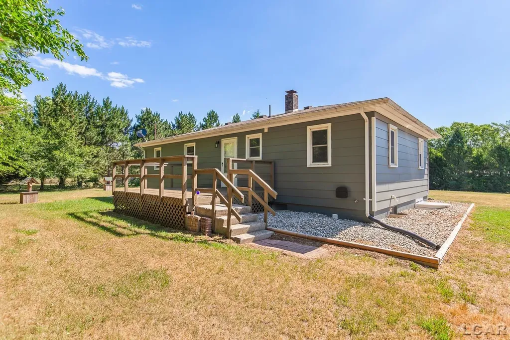 5888 Treat Highway Madison Charter Township MI 49221
