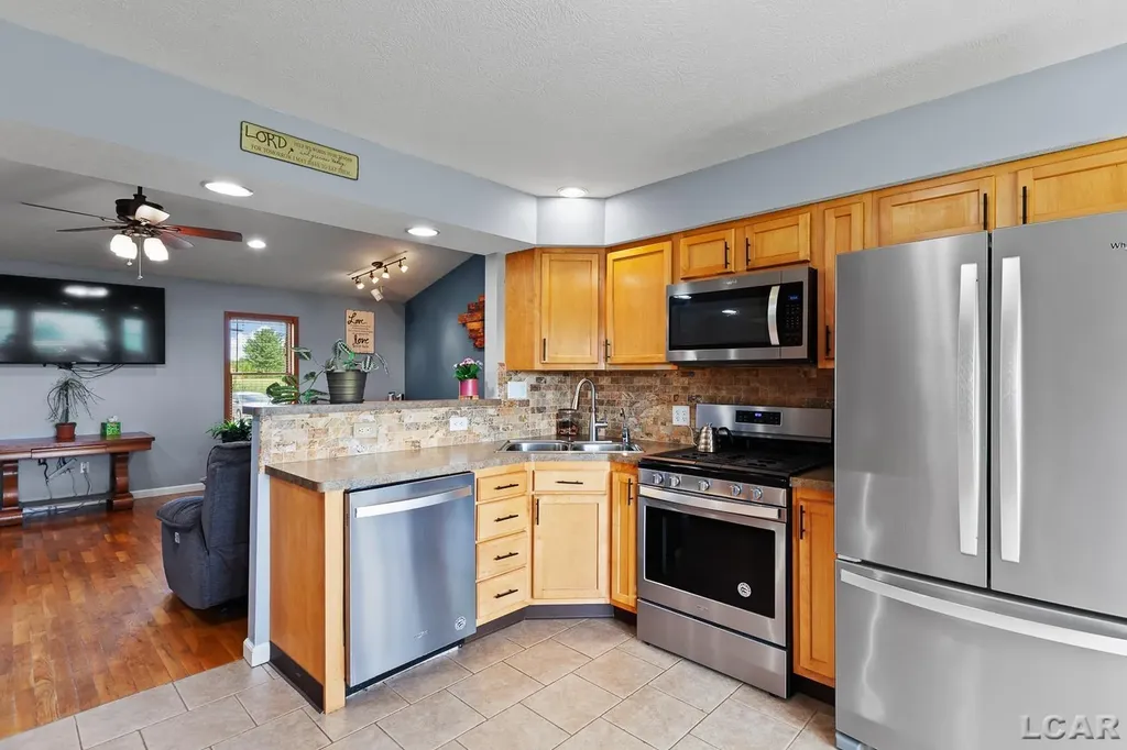 4753 Holloway Road Raisin Township MI 49221